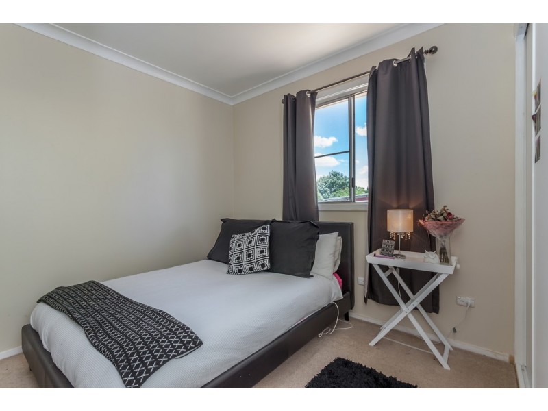 3 Gatfield Street, Newtown QLD 4350