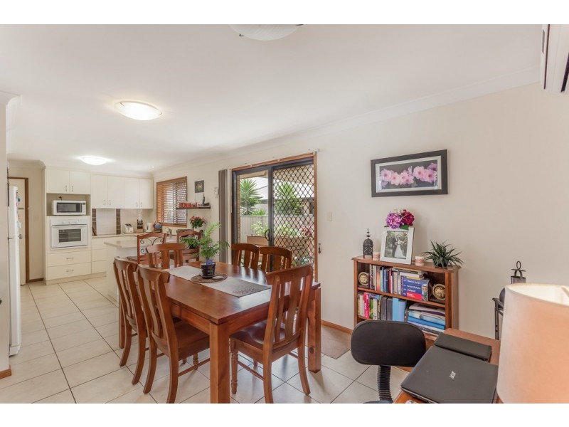 21 Hinchliffe Drive (Corner Alroe Ct), Kearneys Spring QLD 4350