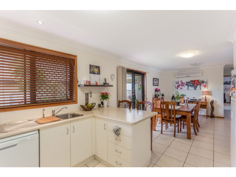 21 Hinchliffe Drive (Corner Alroe Ct), Kearneys Spring QLD 4350