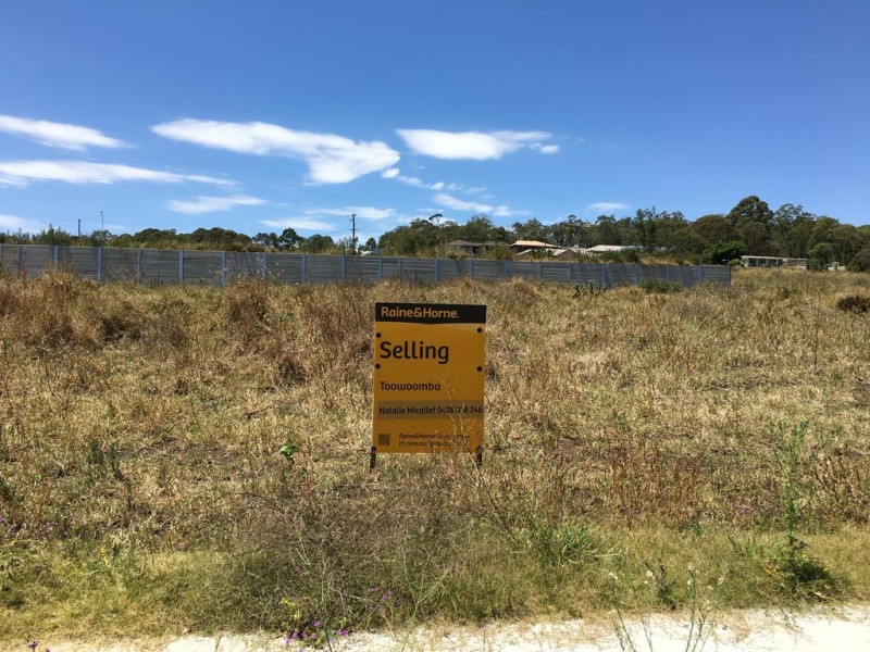 15 Burnett Street (Lot 25 Grace View Estate), Darling Heights QLD 4350