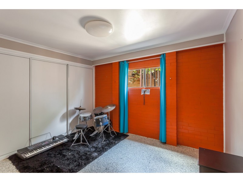 19 Farr Street, Kearneys Spring QLD 4350