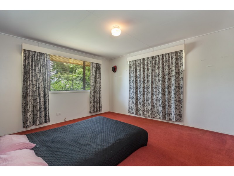 19 Farr Street, Kearneys Spring QLD 4350