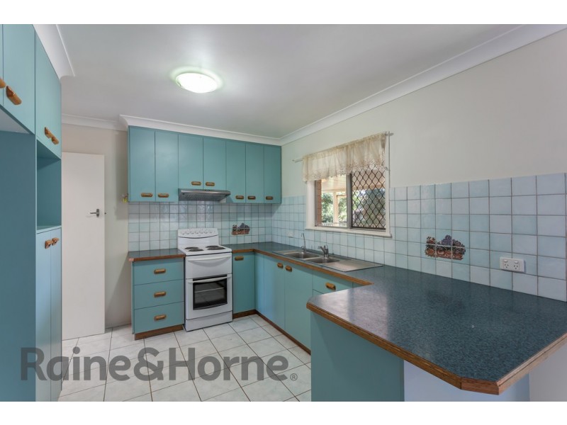 135 Drayton Road, Harristown QLD 4350