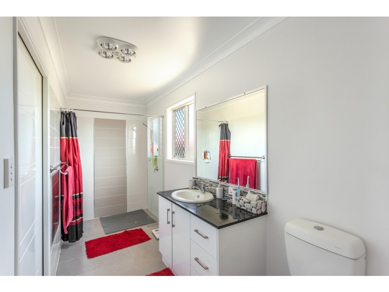 3 Ferguson Road, Westbrook QLD 4350
