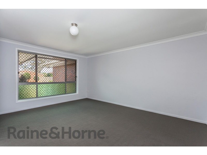 3 Camellia Court, Darling Heights QLD 4350
