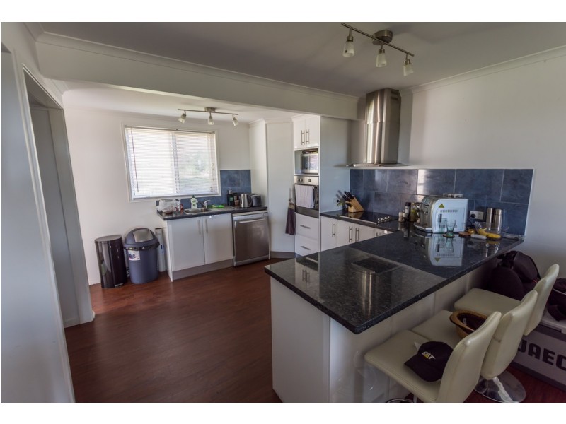 4 Moseley Road, Glencoe QLD 4352