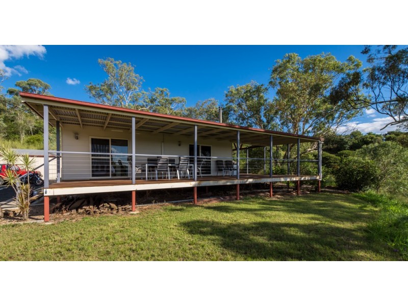 4 Moseley Road, Glencoe QLD 4352