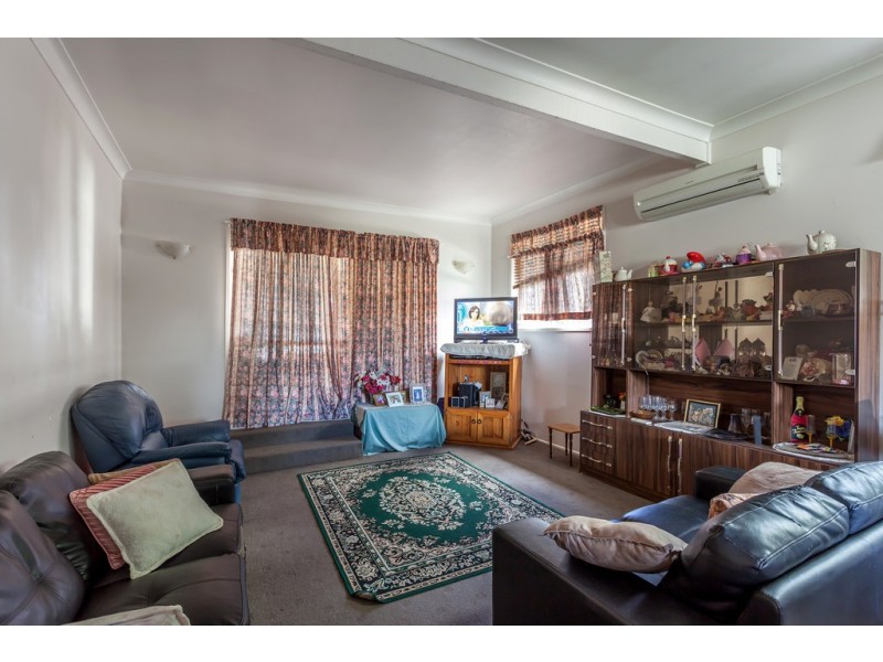 133 Drayton Road, Harristown QLD 4350