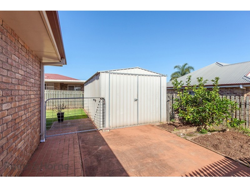 1 Glover Close, Kearneys Spring QLD 4350