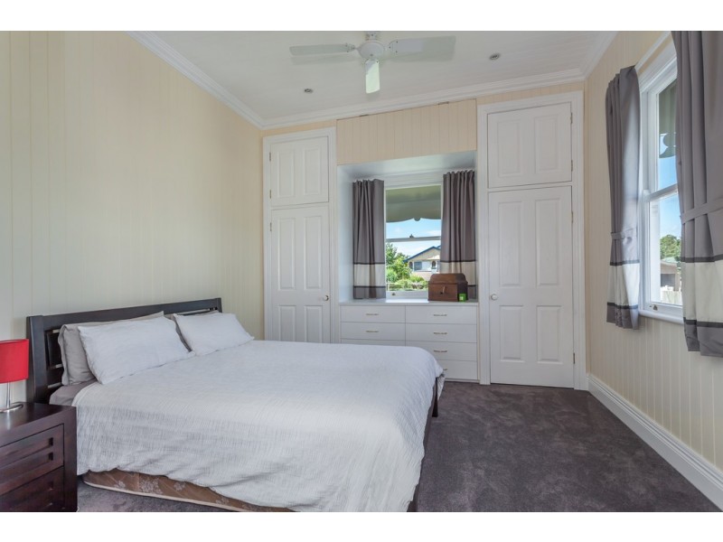 233 South Street, South Toowoomba QLD 4350