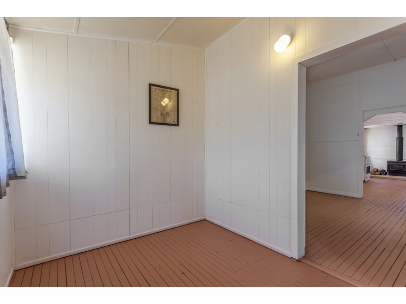 52 Isaac Street, North Toowoomba QLD 4350