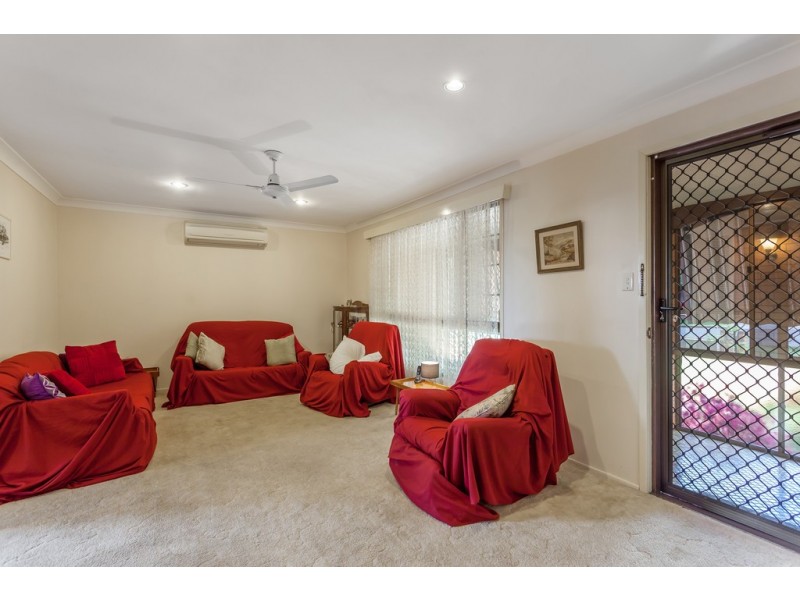 14 Mott Crescent, Rockville QLD 4350