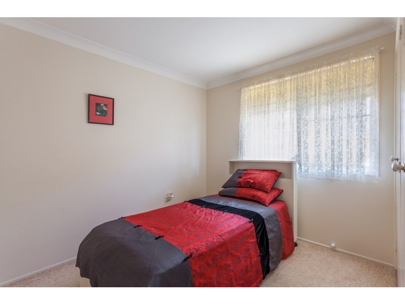 14 Mott Crescent, Rockville QLD 4350