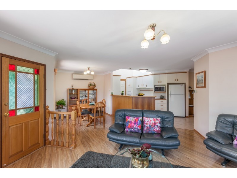 1/334 Hume Street, Centenary Heights QLD 4350