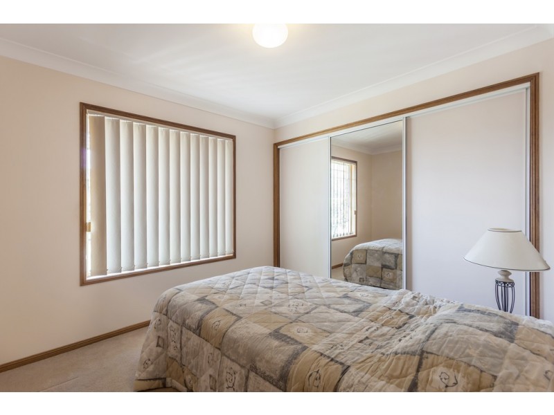 1/334 Hume Street, Centenary Heights QLD 4350