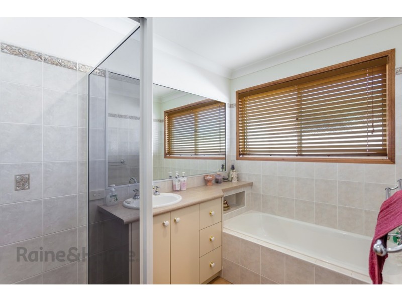3 Brolga Crescent, Harristown QLD 4350