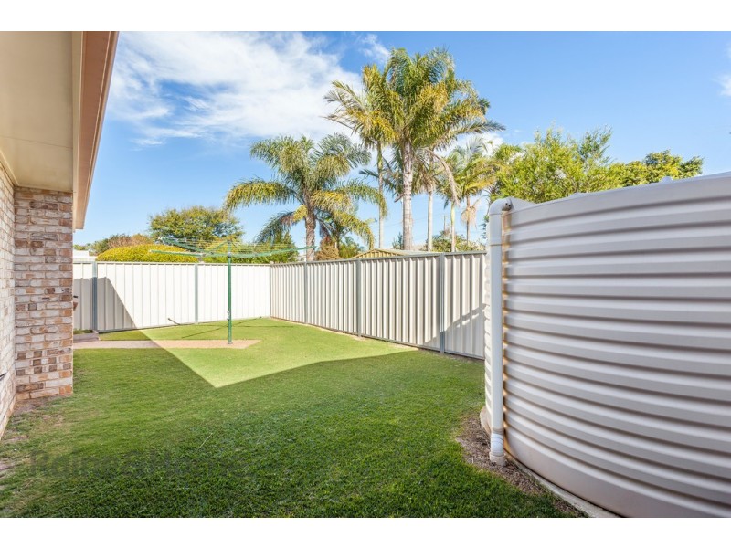 3 Brolga Crescent, Harristown QLD 4350