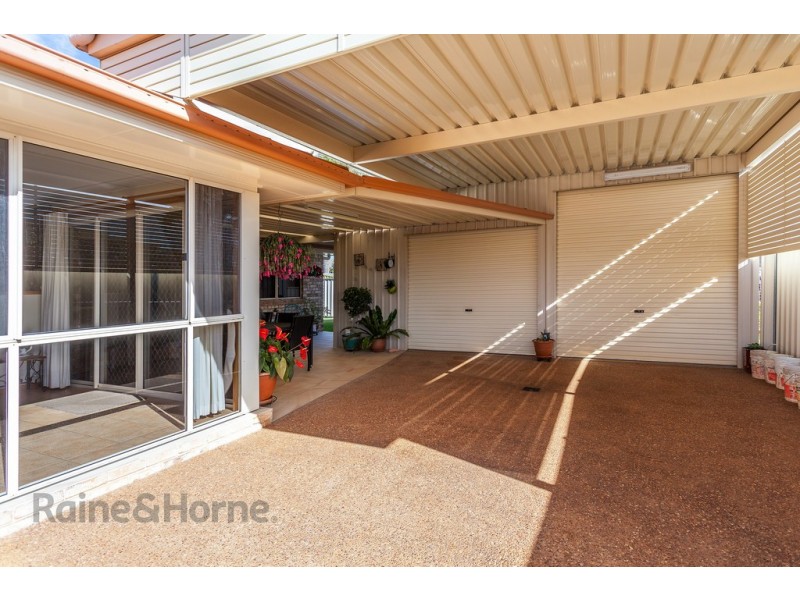 3 Brolga Crescent, Harristown QLD 4350