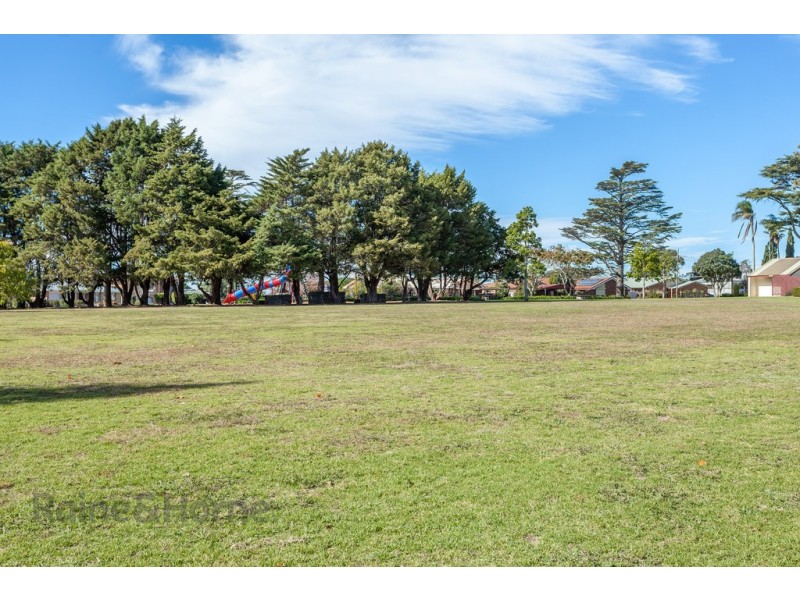 3 Brolga Crescent, Harristown QLD 4350