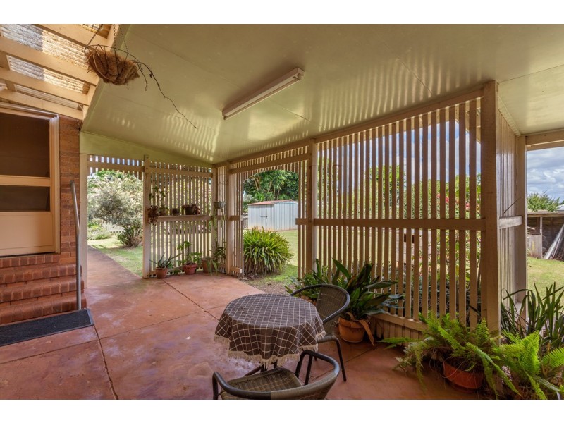 62 Geoffrey Street, Mount Lofty QLD 4350