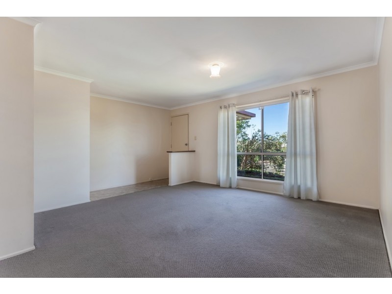 33 Liquidambar Street, Glenvale QLD 4350