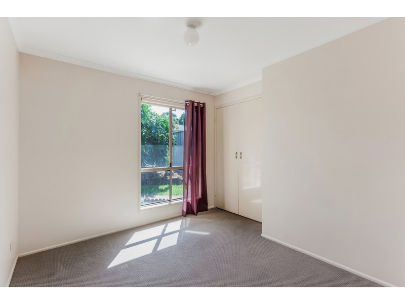 33 Liquidambar Street, Glenvale QLD 4350