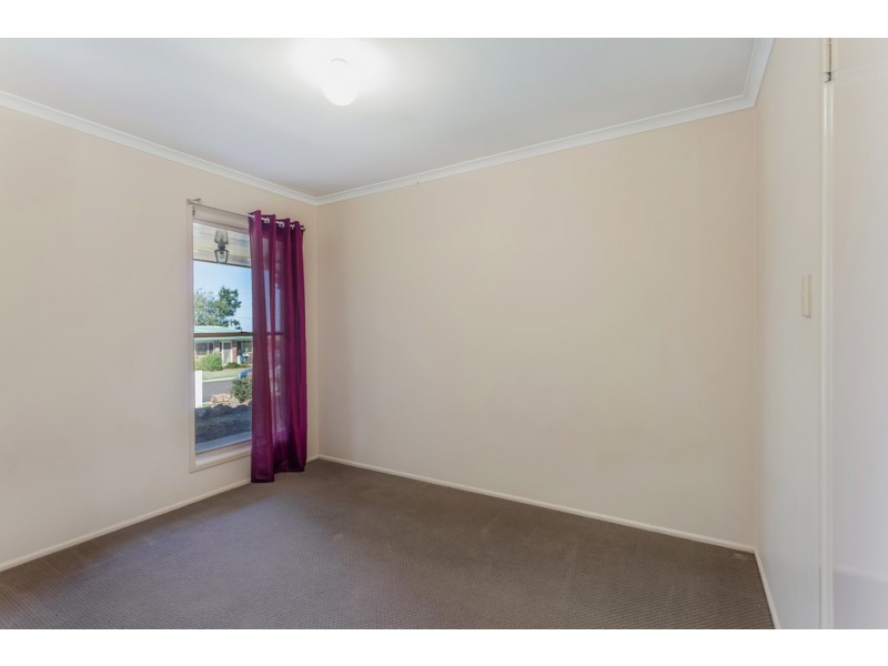 33 Liquidambar Street, Glenvale QLD 4350