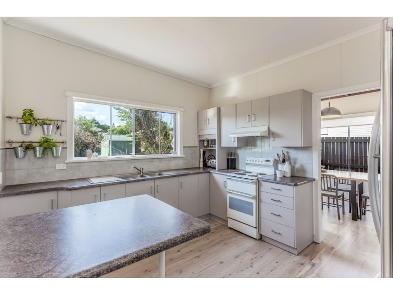 5 Maker Street, Rangeville QLD 4350