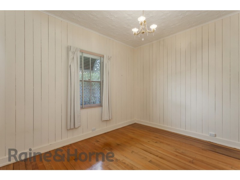 27 Eleanor Street, East Toowoomba QLD 4350