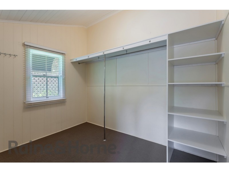 27 Eleanor Street, East Toowoomba QLD 4350