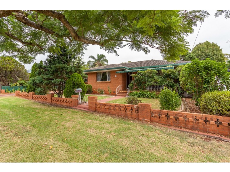 17 Dodd Street, Newtown QLD 4350