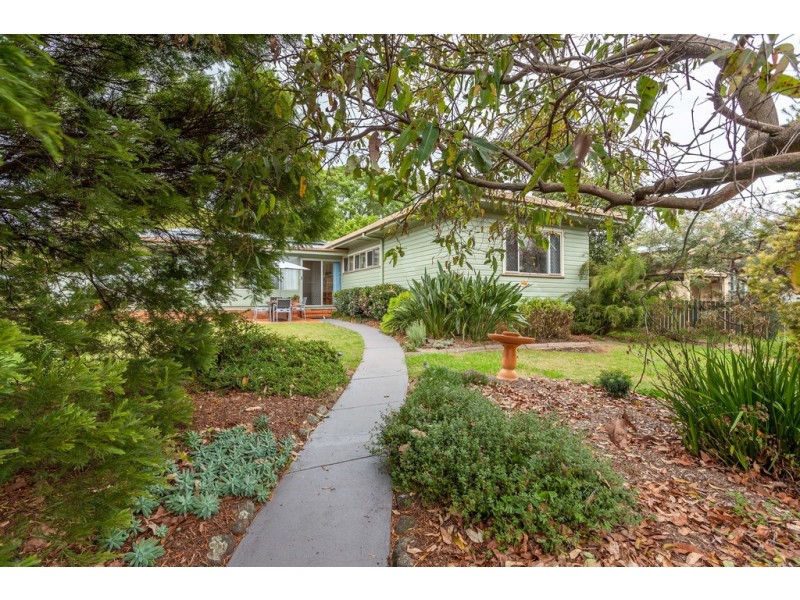 18 Webb Street, Rangeville QLD 4350