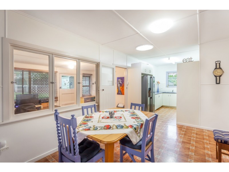 18 Webb Street, Rangeville QLD 4350