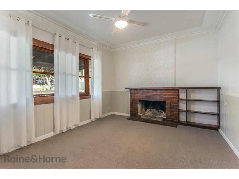 13 Haig Street, South Toowoomba QLD 4350