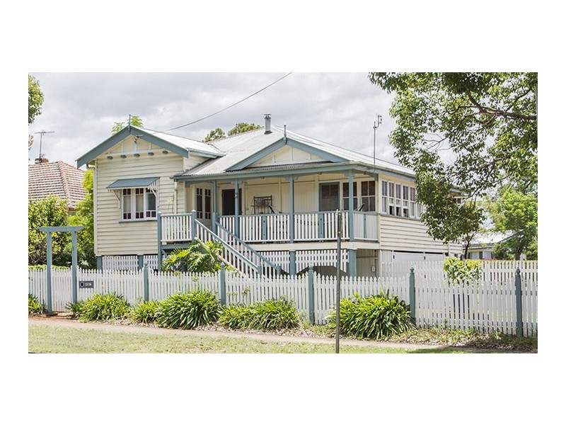 1 Anzac Avenue, Newtown QLD 4350
