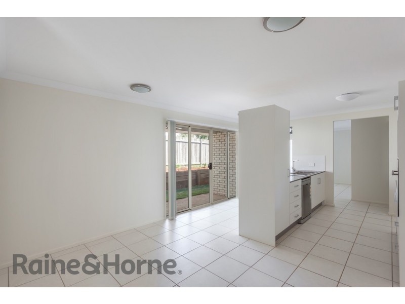 22A Swallow Court, Newtown QLD 4350