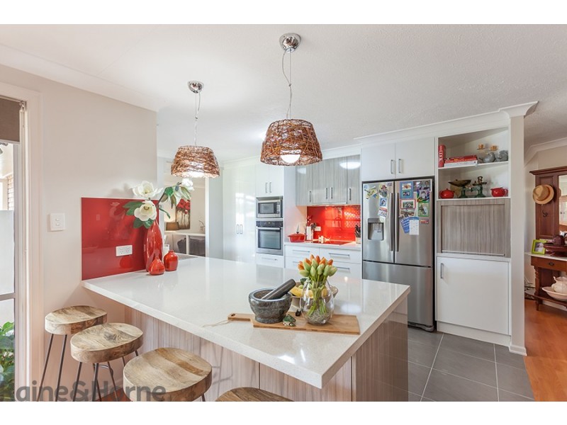 303 Mackenzie Street, Centenary Heights QLD 4350