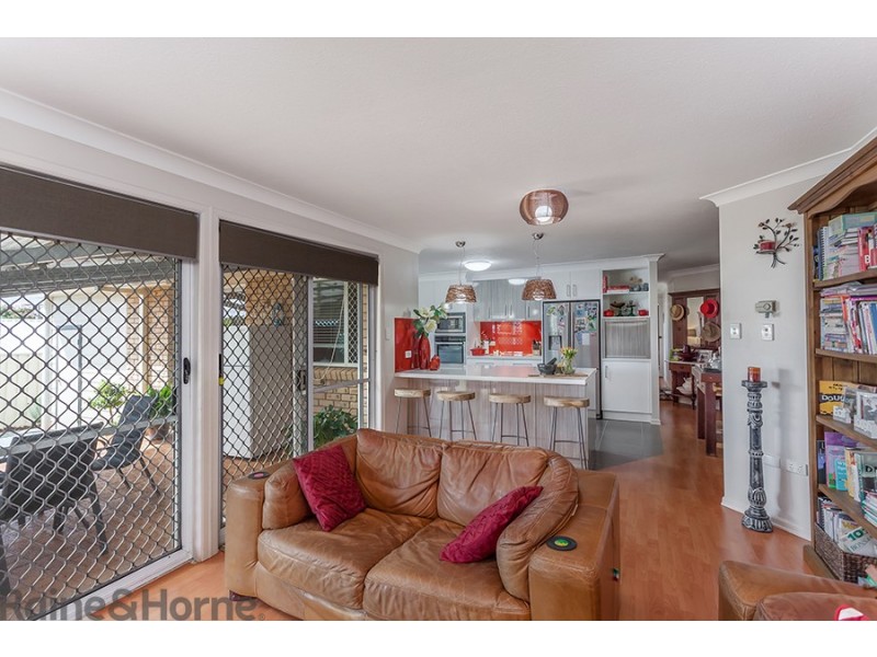 303 Mackenzie Street, Centenary Heights QLD 4350