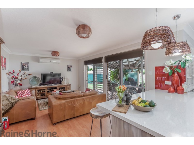 303 Mackenzie Street, Centenary Heights QLD 4350