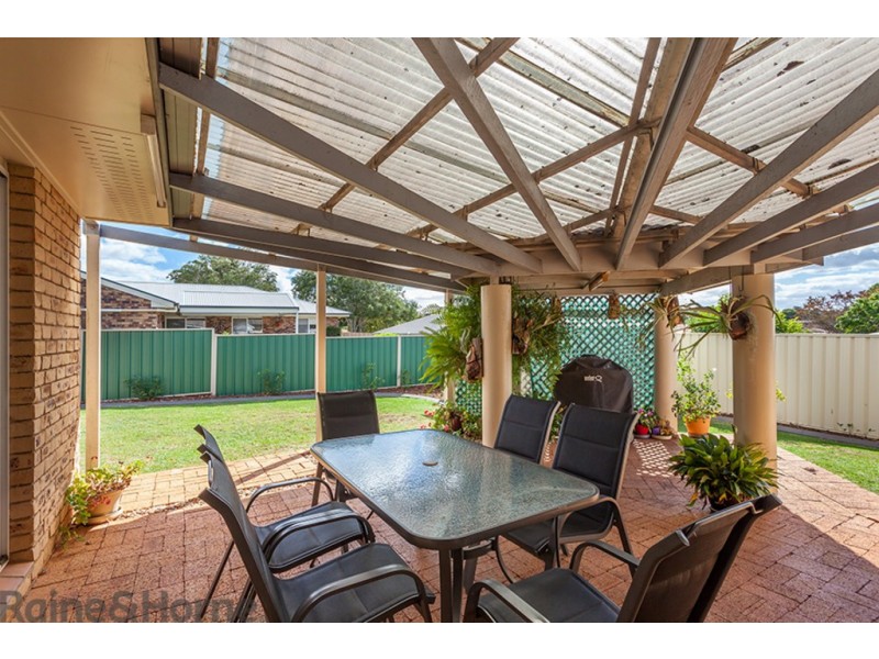 303 Mackenzie Street, Centenary Heights QLD 4350