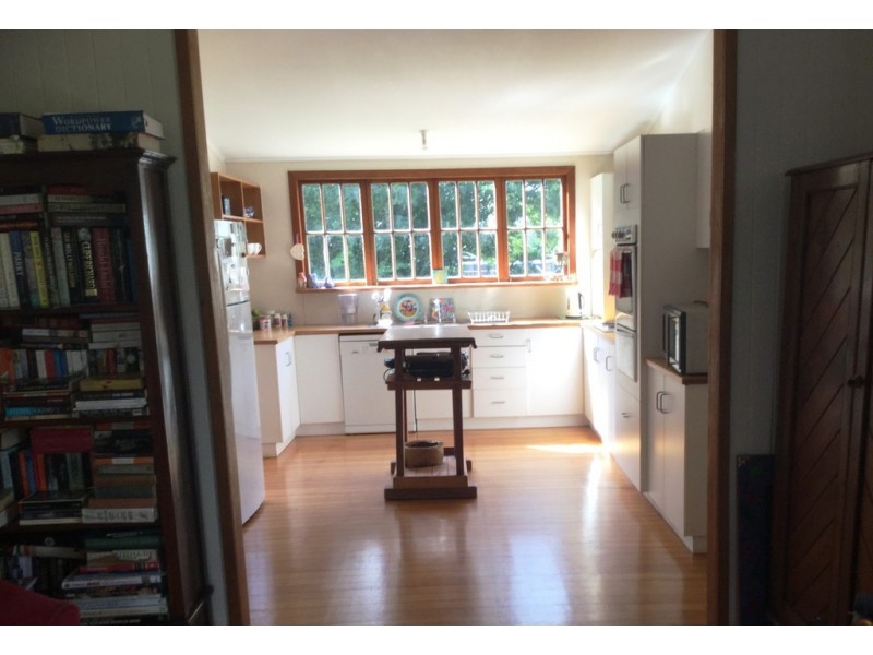 52 Warwick Street, Harristown QLD 4350