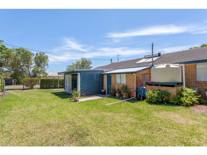 2B Jonathan Street (11 Esmond Street), Rockville QLD 4350