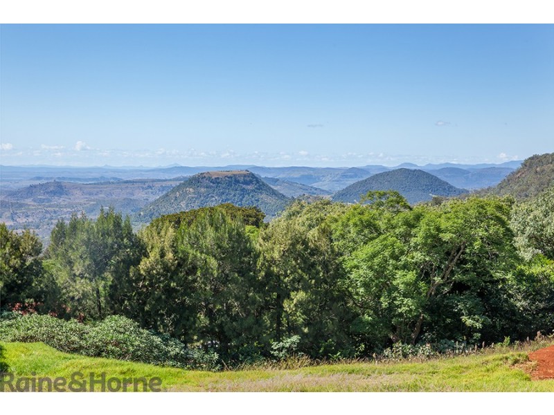 2/37A Tourist Road, East Toowoomba QLD 4350