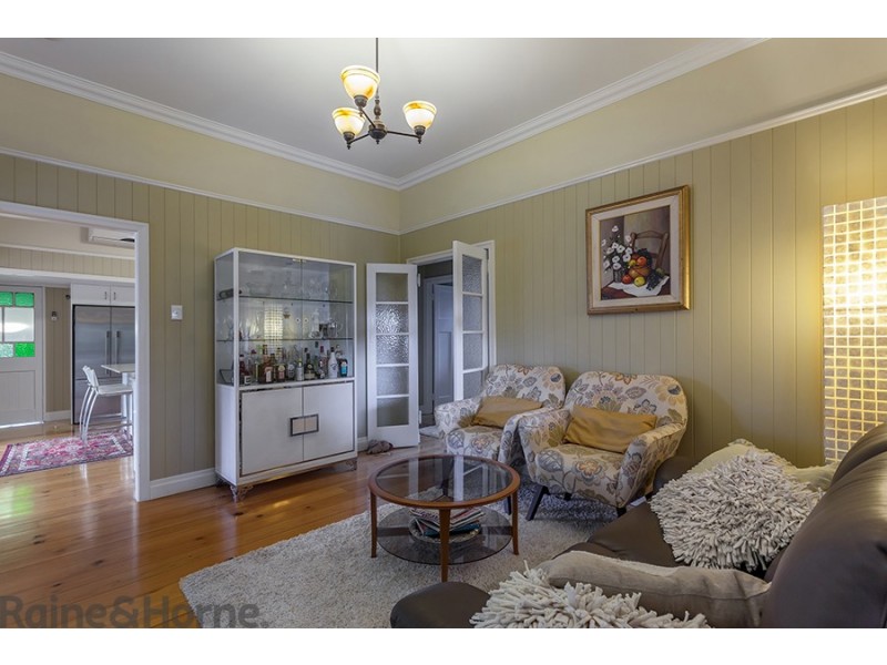 234 Geddes Street, Centenary Heights QLD 4350