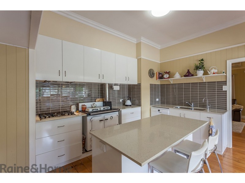 234 Geddes Street, Centenary Heights QLD 4350