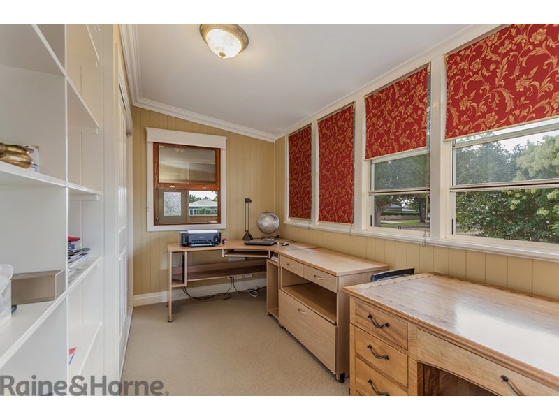 234 Geddes Street, Centenary Heights QLD 4350