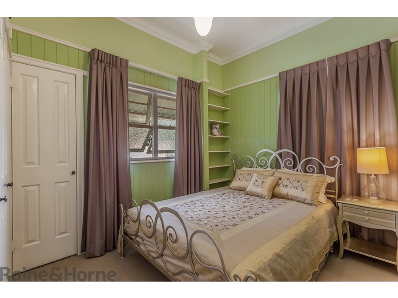 234 Geddes Street, Centenary Heights QLD 4350
