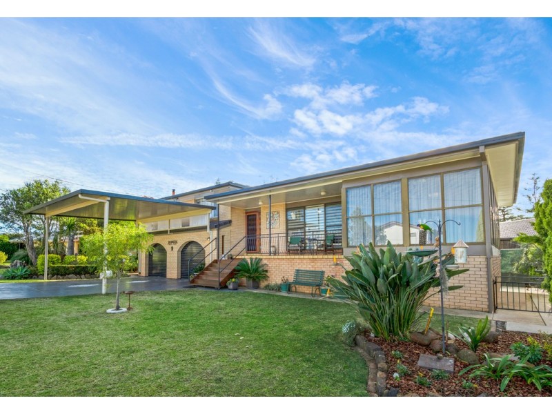 9 Homestead Avenue, Harristown QLD 4350