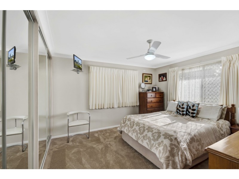 9 Homestead Avenue, Harristown QLD 4350