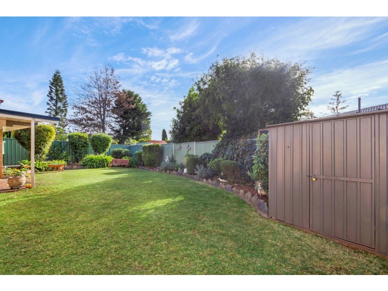 9 Homestead Avenue, Harristown QLD 4350